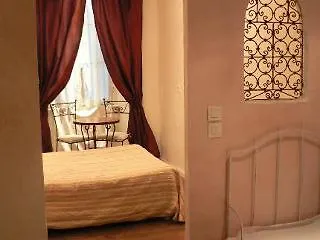 فندق Felix 2*